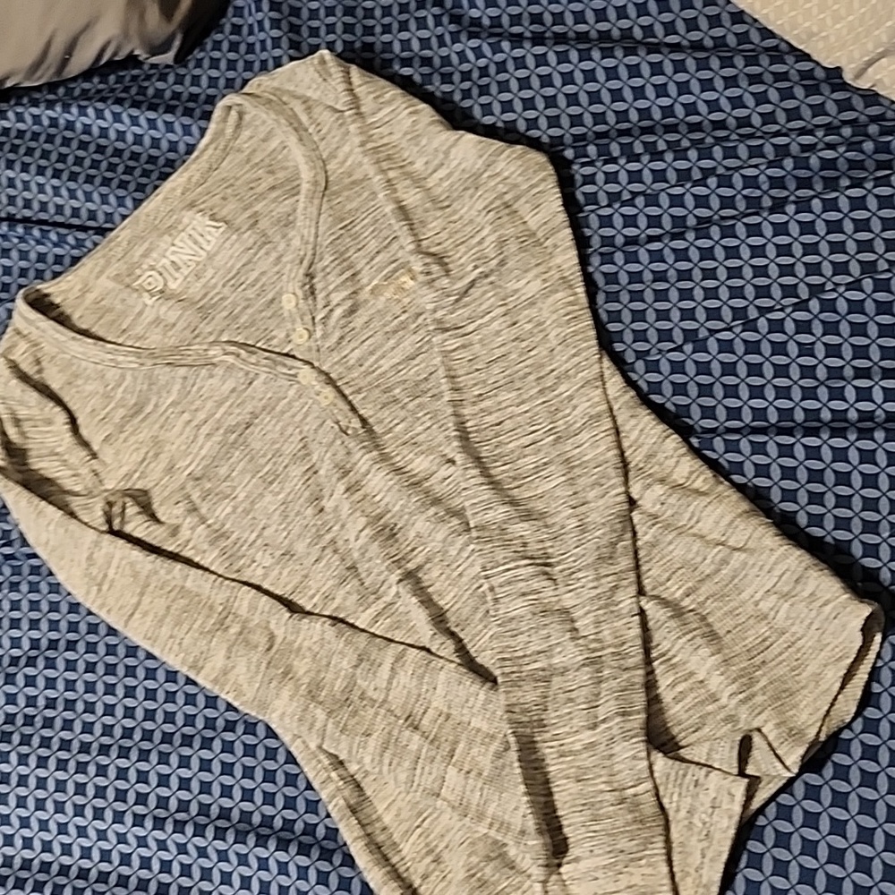 Pj's/long John's - Picture 5 of 5